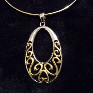 NWOT Vintage Lia Sophia Pendent